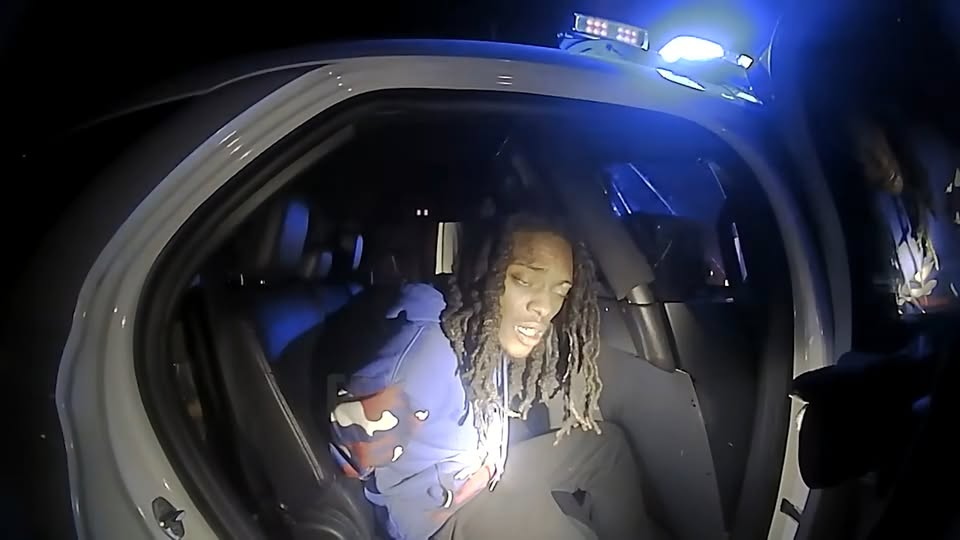 arresting Most Obnoxious Drunk You Could Ever V2210 044 Part 2