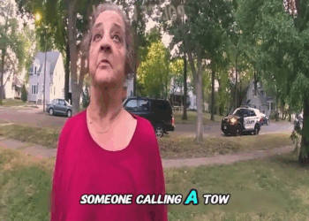 No License, Big Trouble Grandma Tries to Pretend Nothing Happened V2110 013 Part 2