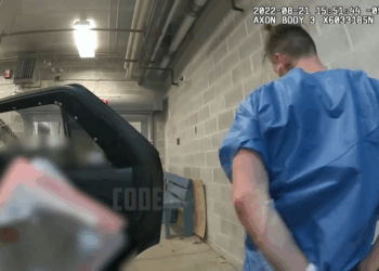 Man Drives Into Oncoming Traffic While Fleeing Police at mph V0310 027 Part 2