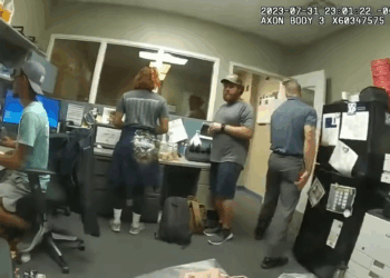 Police Arrest Teens After They Were Caught Shoplifting Disney V1510 046 Part 2