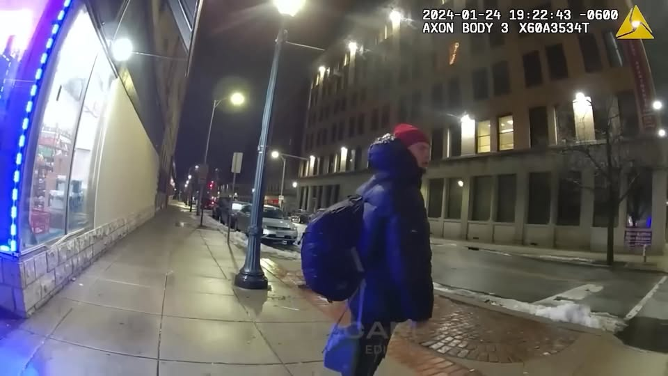 When Dumb Criminals Try to Fight Cops V2910 033