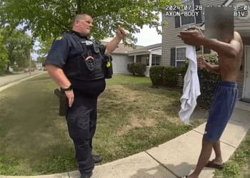 Pregnant Girlfriend Loses It When Mother in Law Kicks Her Out V0611 032 Part 2 EV