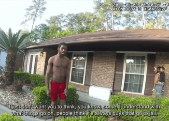 Child Support Chaos Girlfriend Confronts Boyfriend, Beats Him Kicks Him Out of House V1111 046 Part 2  SUV