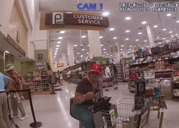 Officers Can Keep Straight Face V1311 019 SUV