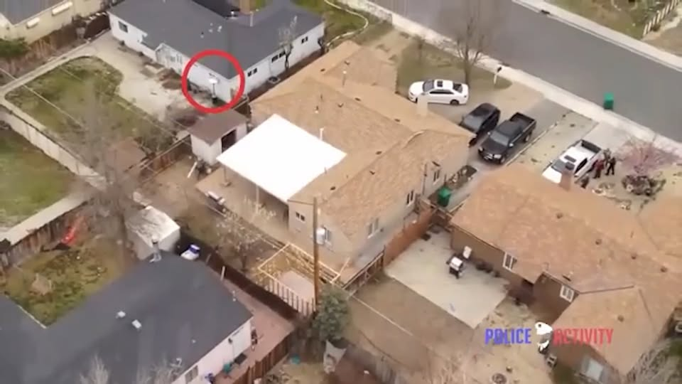 When Kidnappers Realize They ve Been Caught in Act V2910 018