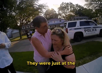 Mom Horrified After Learning Her Sons Are Psychopath Killers V1911 037 Farmhouse