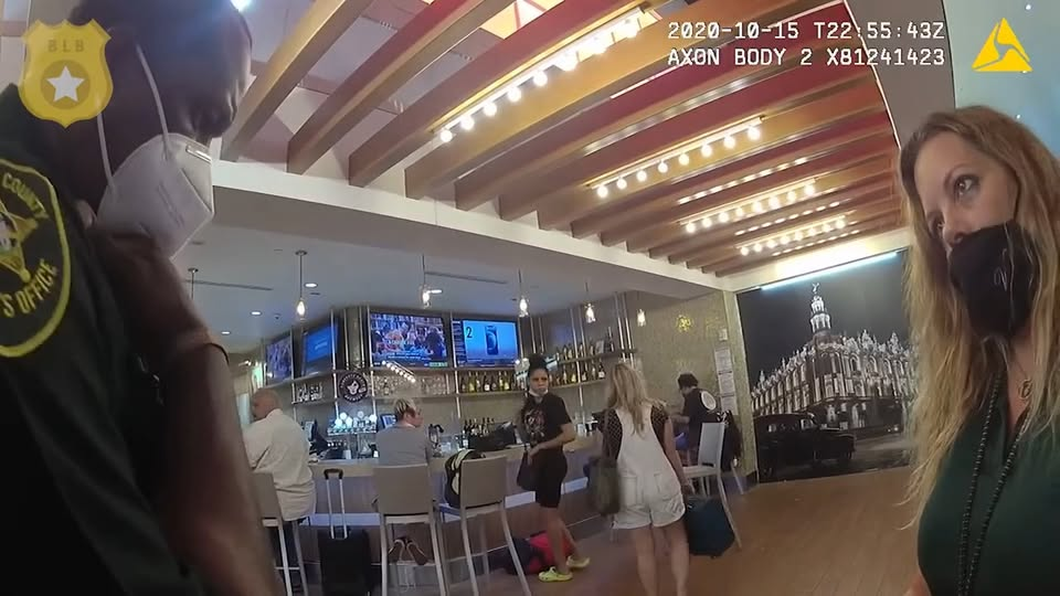 Most Unstable Woman in Airport History Terrorizes Entire Terminal V2810 025 Part 2