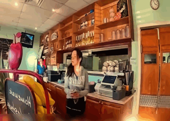 Stole 57K Still Pretends to Be SURPRISED V1911 015 Farmhouse