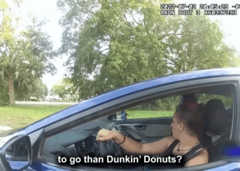 When Dumb Stalker Realizes He Been Caught V2910 048