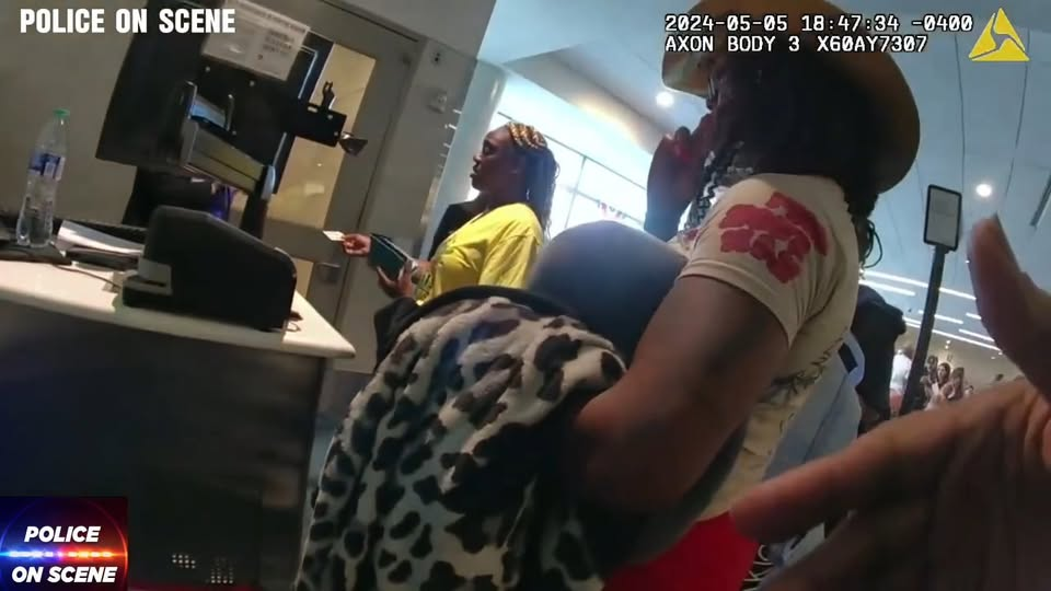 Family unleashes MAX CHAOS at Southwest Airlines gate! V2211 050 American