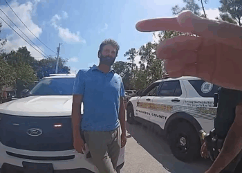 Most Painful Traffic Stop You ll Ever See V0111 022 Part 2