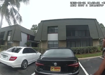 Mama Goes Too Far Pregnant Daughter Gets HIT by Her Own Mom! V2911 008