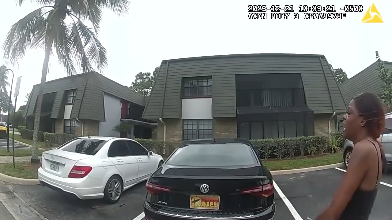 Mama Goes Too Far Pregnant Daughter Gets HIT by Her Own Mom! V2911 008