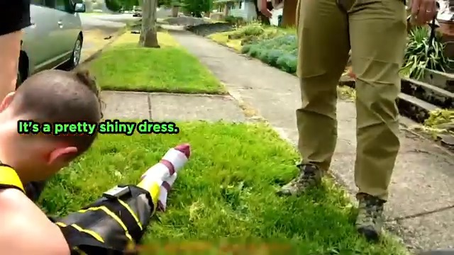 Moment She Realized She Was Completely Screwed V2711 024