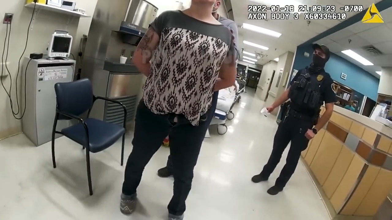 Most Difficult Woman To Ever Get Arrested V2911 048