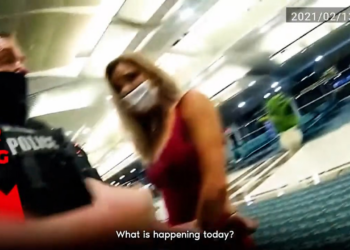 Karen FORCED Plane to Make an EMERGENCY LANDING! V0612 013 Part 2