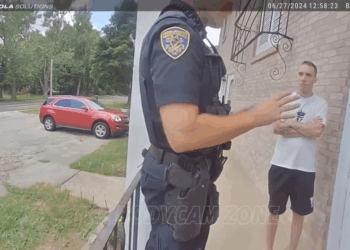 When You Realize Neighbor Recorded Everything V1911 040 New York