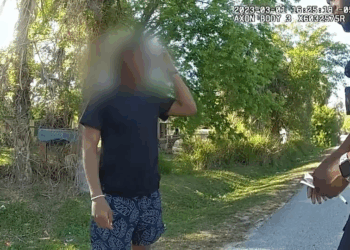 Girlfriend Attacks Boyfriend Then Calls Cops V2911 035 San Francisco