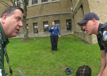 Mother Arrested with 15-Year-Old Daughter After Getting involved in Her High School Drama