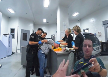 Arrest of a Florida Woman Blocking Customers at Checkout