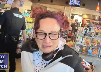 Shoplifting Woman Goes Absolutely Nuts on Officers when She’s Caught