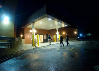 Abusive Boyfriend Gets a Taste Of His Own Medicine When Police Arrive