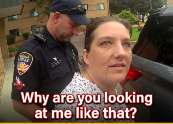 Police Make Abusive Nurse Instantly Regret Her Terrible Behaviour