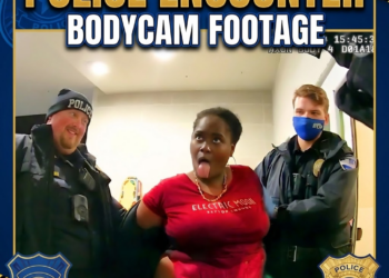 Entitled Woman Loses It After Being Kicked Out of Bar