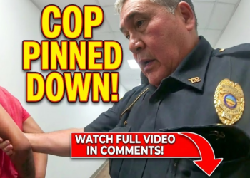 Aggressive Man Pins Cop Down, & Attempts to Take His Gun!