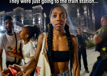 Psycho Girlfriend Gets Jealous, Ruins Her Friend Group & Her Life